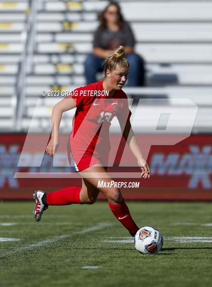Thumbnail 1 in American Fork vs. Skyridge (UHSAA 6A Semifinals) photogallery.