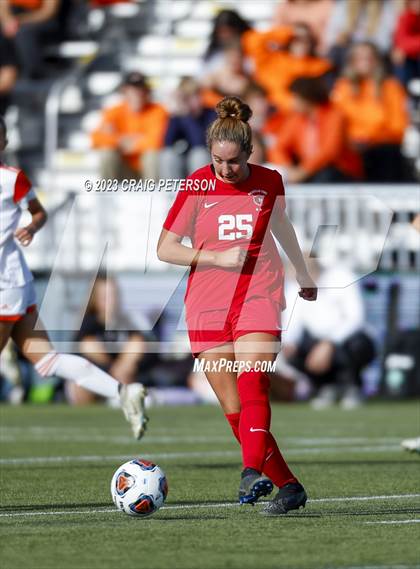 Thumbnail 3 in American Fork vs. Skyridge (UHSAA 6A Semifinals) photogallery.