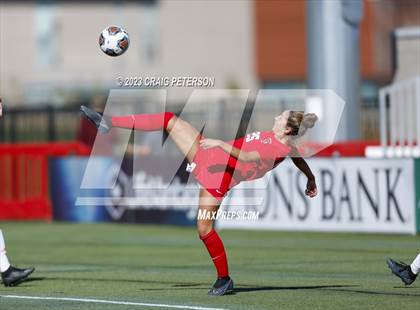 Thumbnail 1 in American Fork vs. Skyridge (UHSAA 6A Semifinals) photogallery.