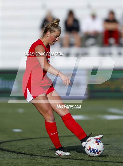Thumbnail 3 in American Fork vs. Skyridge (UHSAA 6A Semifinals) photogallery.