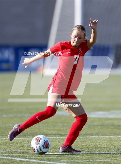 Thumbnail 3 in American Fork vs. Skyridge (UHSAA 6A Semifinals) photogallery.