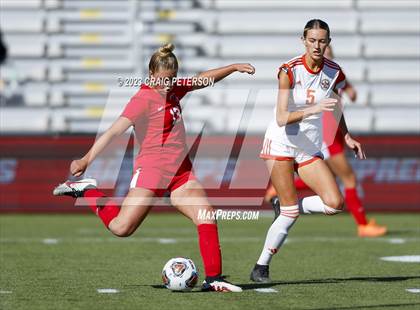 Thumbnail 1 in American Fork vs. Skyridge (UHSAA 6A Semifinals) photogallery.