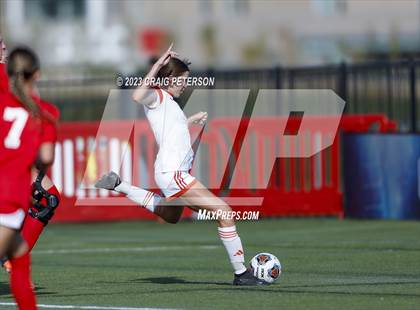 Thumbnail 3 in American Fork vs. Skyridge (UHSAA 6A Semifinals) photogallery.