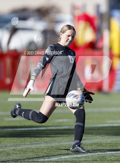 Thumbnail 3 in American Fork vs. Skyridge (UHSAA 6A Semifinals) photogallery.