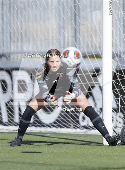 Thumbnail 2 in American Fork vs. Skyridge (UHSAA 6A Semifinals) photogallery.