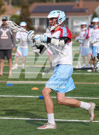 Thumbnail 1 in Carlmont @ Hillsdale photogallery.