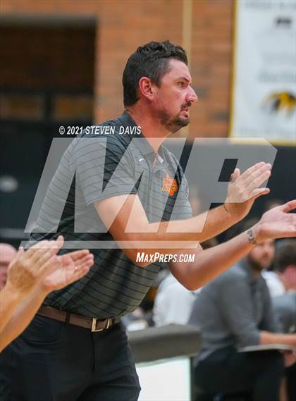 Thumbnail 2 in Pinnacle vs Corona del Sol (Welcome to the Jungle Holiday Tournament) photogallery.