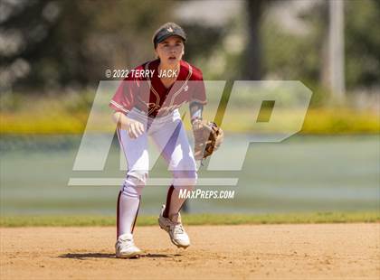 Thumbnail 2 in JSerra Catholic vs. King photogallery.