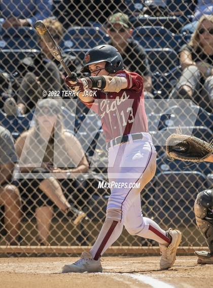 Thumbnail 3 in JSerra Catholic vs. King photogallery.