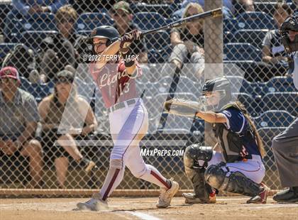 Thumbnail 2 in JSerra Catholic vs. King photogallery.