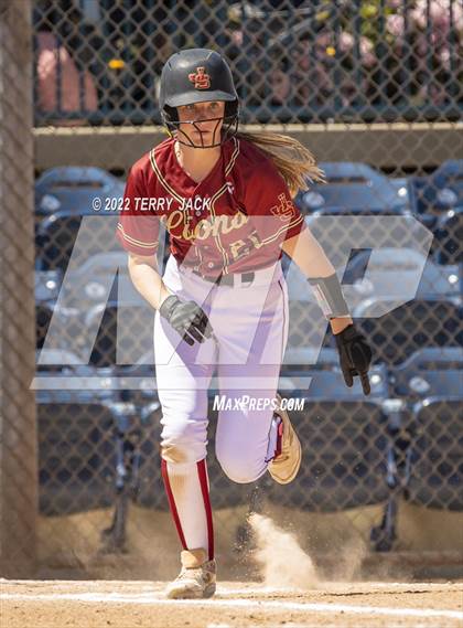 Thumbnail 1 in JSerra Catholic vs. King photogallery.
