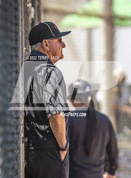Thumbnail 1 in JSerra Catholic vs. King photogallery.