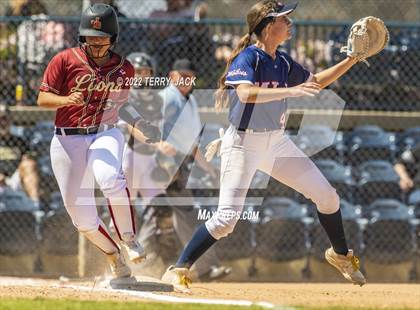Thumbnail 1 in JSerra Catholic vs. King photogallery.