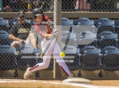 Thumbnail 3 in JSerra Catholic vs. King photogallery.