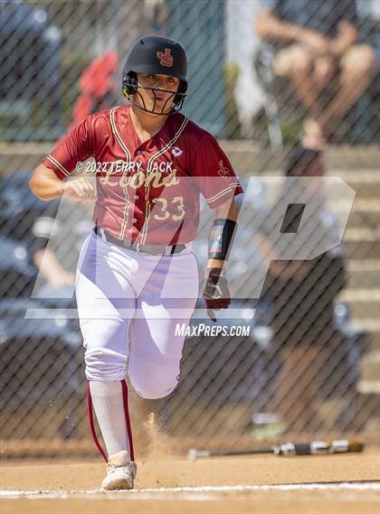 Thumbnail 1 in JSerra Catholic vs. King photogallery.