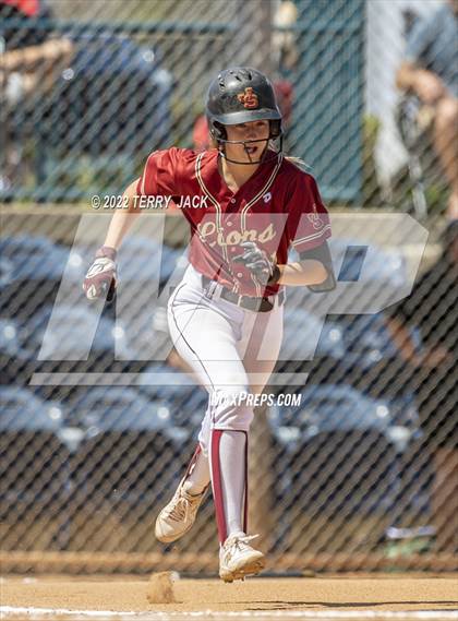 Thumbnail 1 in JSerra Catholic vs. King photogallery.