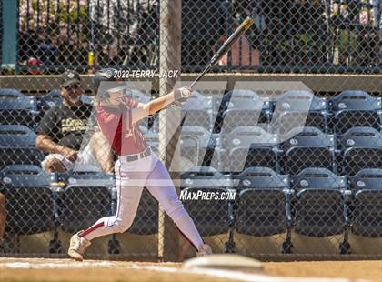 Thumbnail 1 in JSerra Catholic vs. King photogallery.