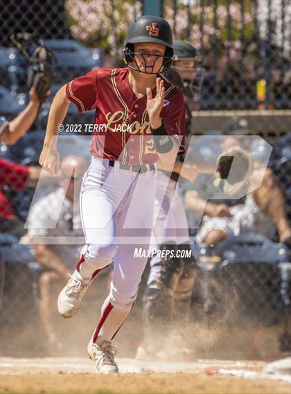 Thumbnail 2 in JSerra Catholic vs. King photogallery.