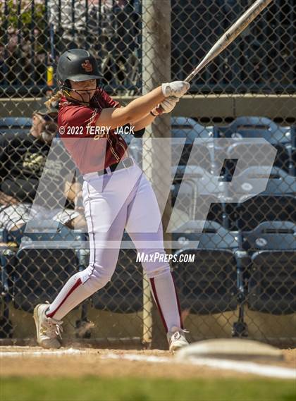 Thumbnail 1 in JSerra Catholic vs. King photogallery.