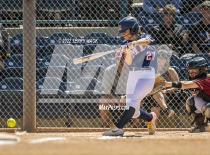 Thumbnail 1 in JSerra Catholic vs. King photogallery.