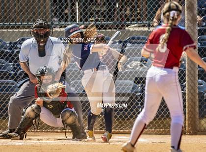 Thumbnail 3 in JSerra Catholic vs. King photogallery.