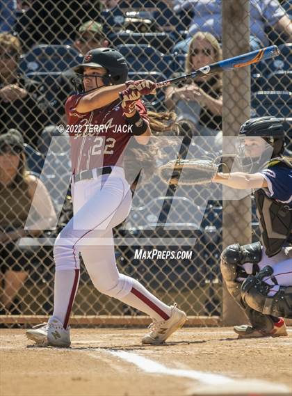Thumbnail 2 in JSerra Catholic vs. King photogallery.