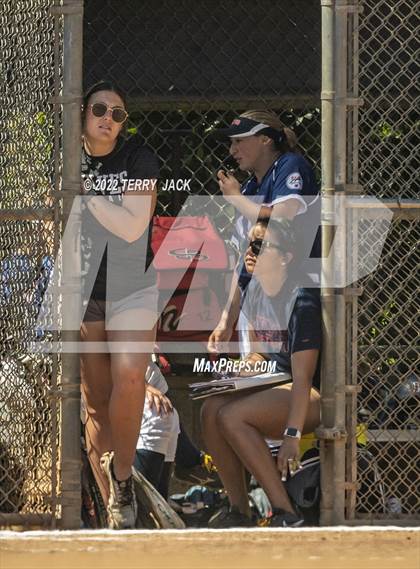 Thumbnail 2 in JSerra Catholic vs. King photogallery.