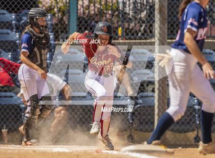 Thumbnail 3 in JSerra Catholic vs. King photogallery.