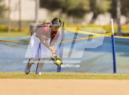 Thumbnail 1 in JSerra Catholic vs. King photogallery.