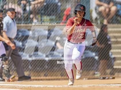 Thumbnail 2 in JSerra Catholic vs. King photogallery.