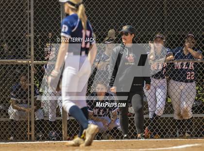 Thumbnail 2 in JSerra Catholic vs. King photogallery.