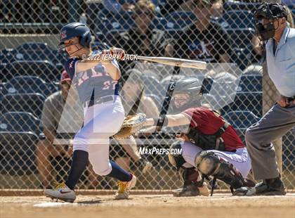 Thumbnail 3 in JSerra Catholic vs. King photogallery.
