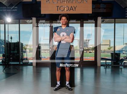 Thumbnail 3 in Bishop Gorman (Preseason Top 25 Photo Shoot)  photogallery.