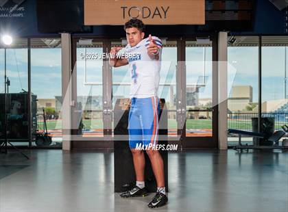 Thumbnail 2 in Bishop Gorman (Preseason Top 25 Photo Shoot)  photogallery.