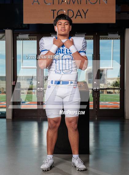 Thumbnail 2 in Bishop Gorman (Preseason Top 25 Photo Shoot)  photogallery.