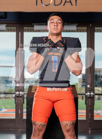 Thumbnail 1 in Bishop Gorman (Preseason Top 25 Photo Shoot)  photogallery.