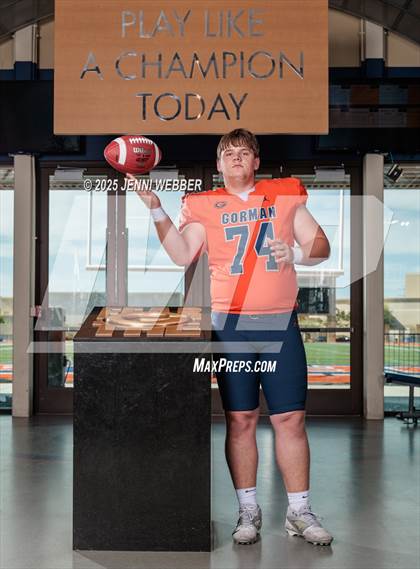Thumbnail 3 in Bishop Gorman (Preseason Top 25 Photo Shoot)  photogallery.