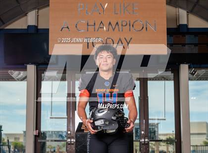 Thumbnail 1 in Bishop Gorman (Preseason Top 25 Photo Shoot)  photogallery.