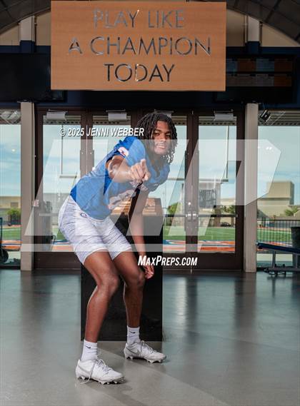 Thumbnail 2 in Bishop Gorman (Preseason Top 25 Photo Shoot)  photogallery.