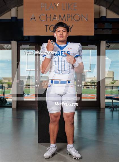 Thumbnail 3 in Bishop Gorman (Preseason Top 25 Photo Shoot)  photogallery.