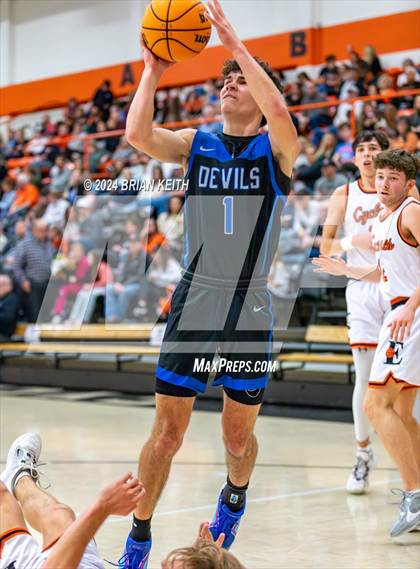 Thumbnail 3 in Elizabethton vs Unicoi Varsity photogallery.