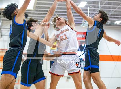 Thumbnail 3 in Elizabethton vs Unicoi Varsity photogallery.