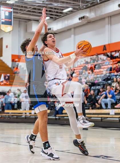 Thumbnail 2 in Elizabethton vs Unicoi Varsity photogallery.