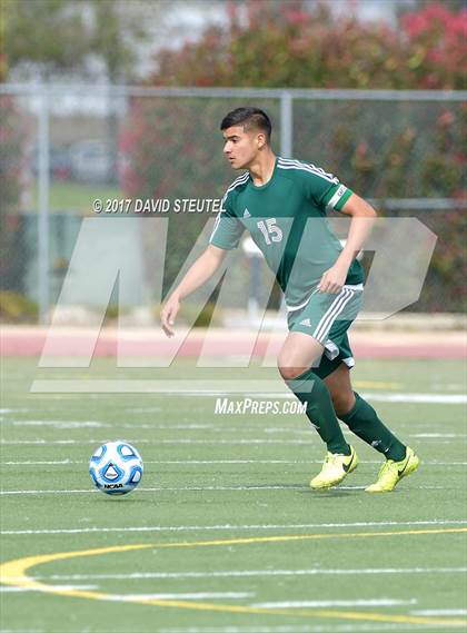 Thumbnail 2 in Central Valley vs. Lincoln (CIF SJS D3 Final) photogallery.