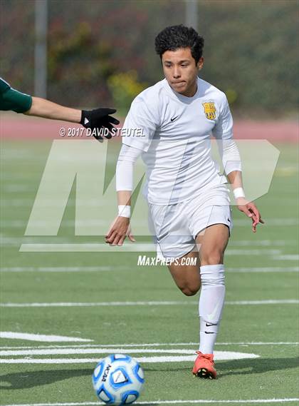 Thumbnail 1 in Central Valley vs. Lincoln (CIF SJS D3 Final) photogallery.