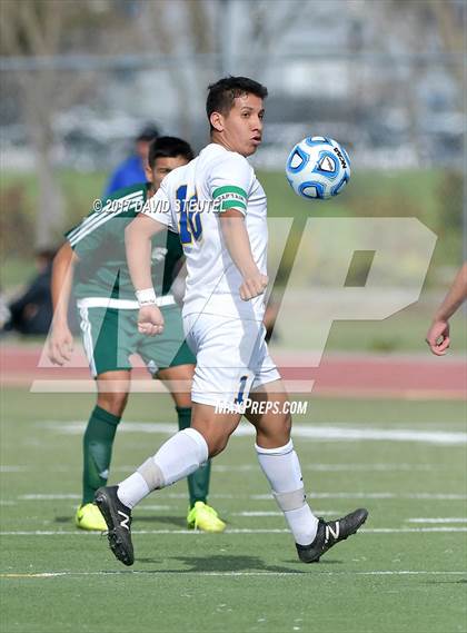Thumbnail 1 in Central Valley vs. Lincoln (CIF SJS D3 Final) photogallery.