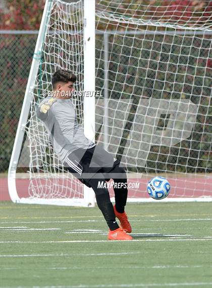 Thumbnail 3 in Central Valley vs. Lincoln (CIF SJS D3 Final) photogallery.