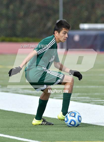 Thumbnail 1 in Central Valley vs. Lincoln (CIF SJS D3 Final) photogallery.