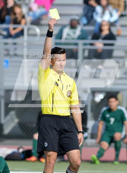 Thumbnail 3 in Central Valley vs. Lincoln (CIF SJS D3 Final) photogallery.