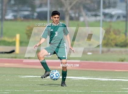 Thumbnail 3 in Central Valley vs. Lincoln (CIF SJS D3 Final) photogallery.